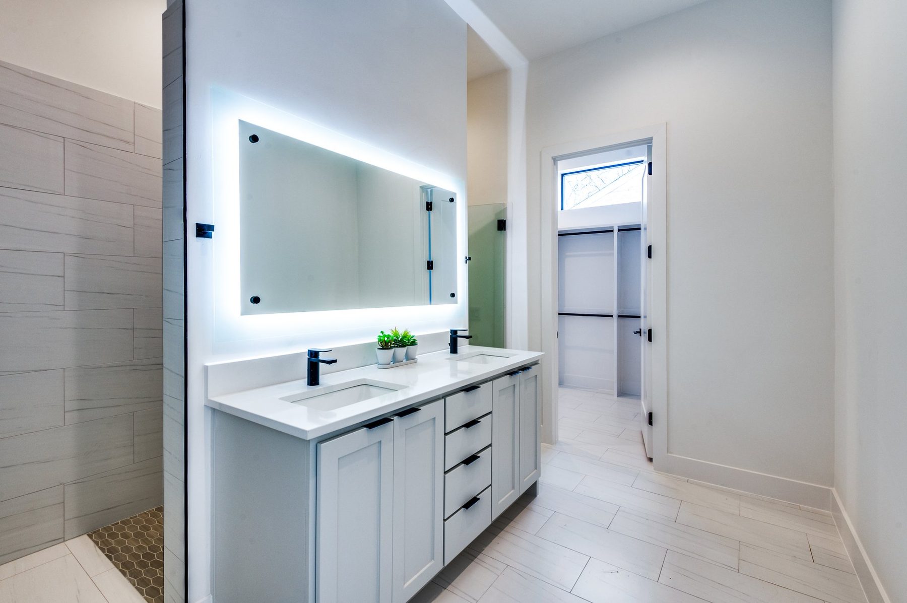 Casita bath with backlit vanity