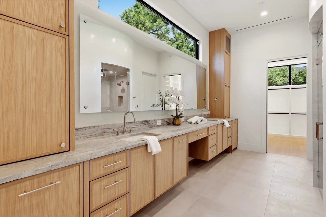 6616 Prestonshire — Preston Hollow, Dallas, Texas (photo 23 of 40)